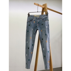 Burberry Jeans